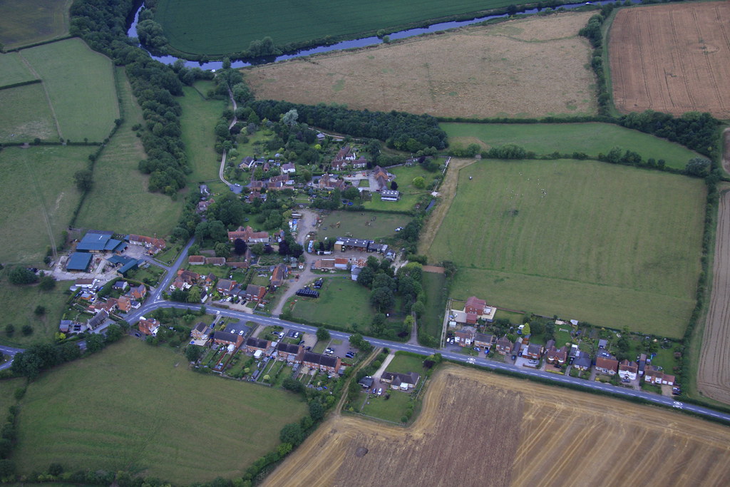Marlcliff Marlcliff from the air during a Virgin Hot Air B… Flickr