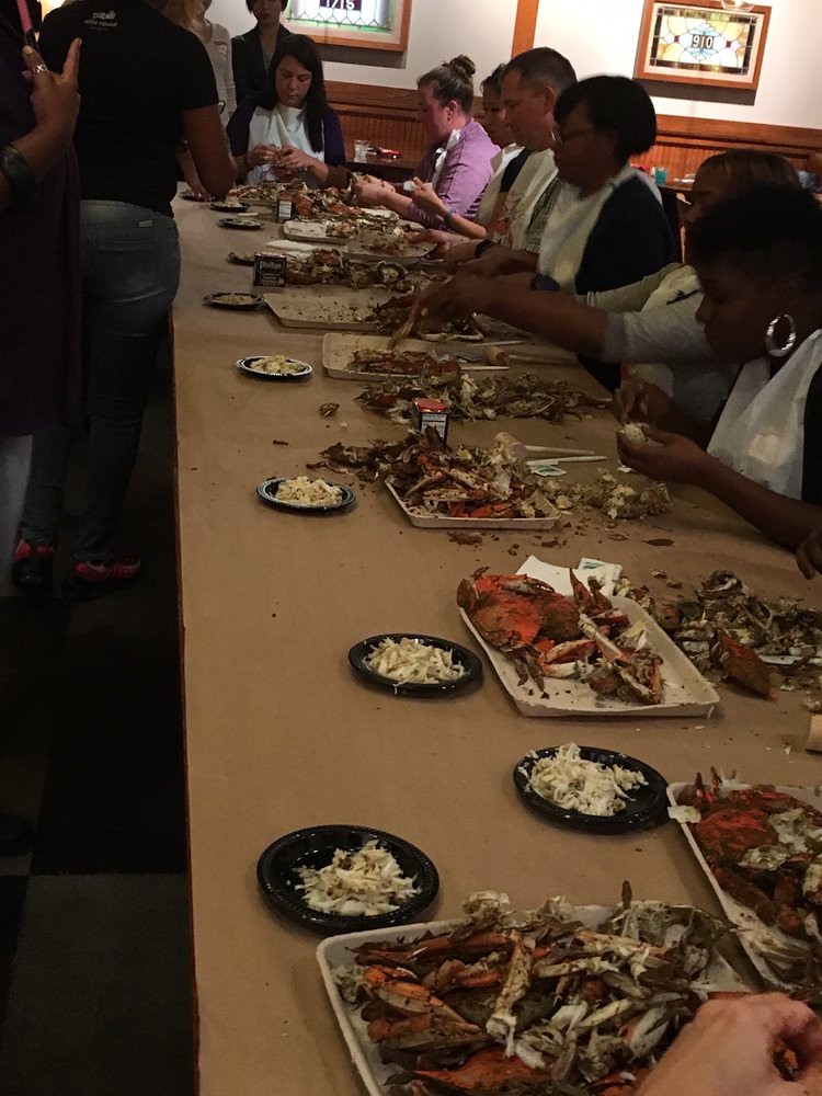 Baltimore Elite Event Yelp Hits the (Crab) Deck at Philli… Flickr