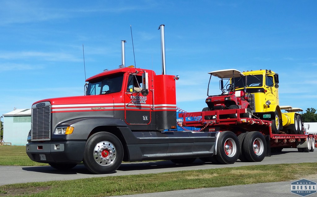 Freightliner FLD Seen at the 2015 ATHS Hudson Mohawk class… Flickr