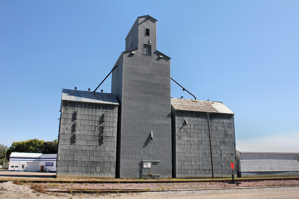 Farmers CoOp Elevator Aurelia, IA Slated to be burned a… Flickr