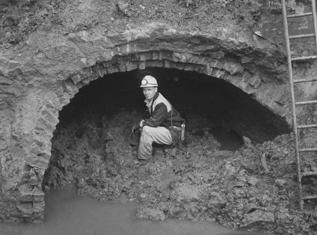 Chaddock coal level, Boothstown revealed 1993 Photographed… Flickr