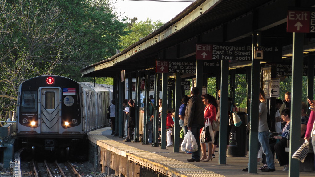 A (Q) train arriving at Sheepshead Bay Station. IMG_0417 Sebastian