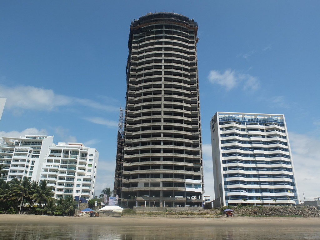 Grand Diamond Beach TONSUPA quito avanza Flickr