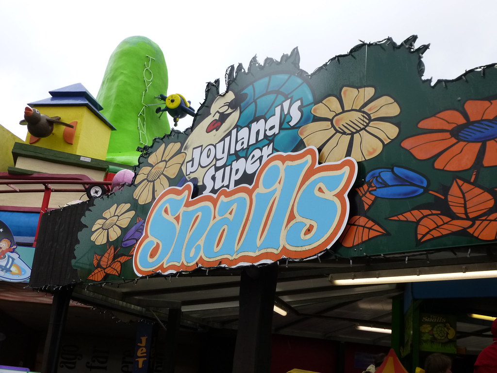 Joyland's Super Snails overhead sign rigeltiger Flickr