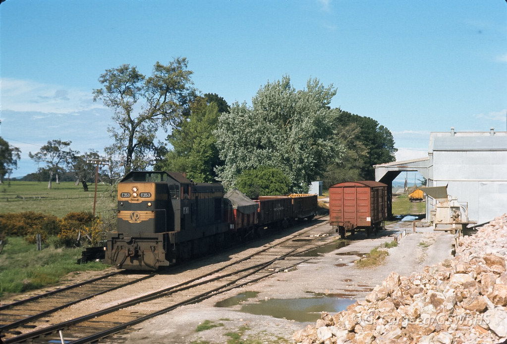 7610E10 T353 with a Newlyn line goods. GSWRHS Collection Flickr