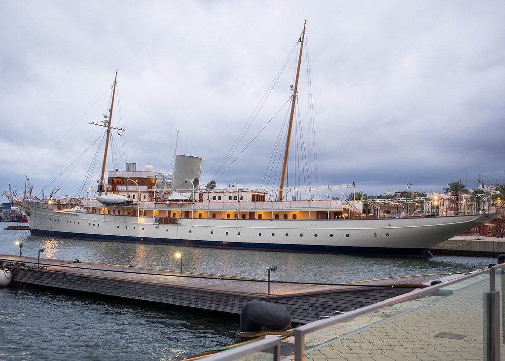 Nahlin Por Marina Tarraco, Tarragona. Yacht IMO 1009417 M… Flickr