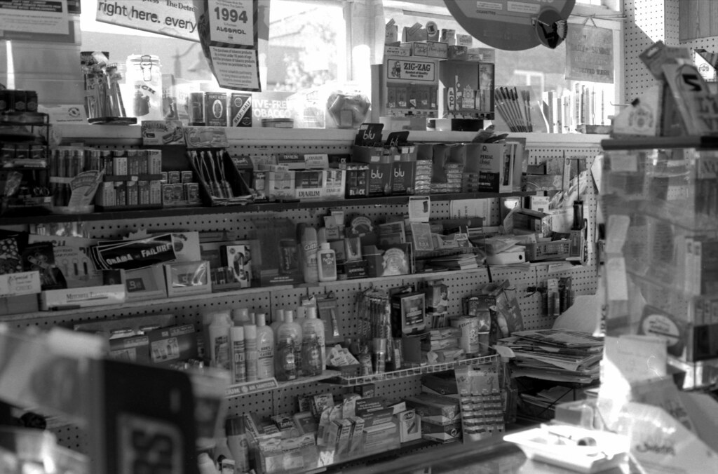 drug store counter Old fashioned drug stores are slowly di… Flickr