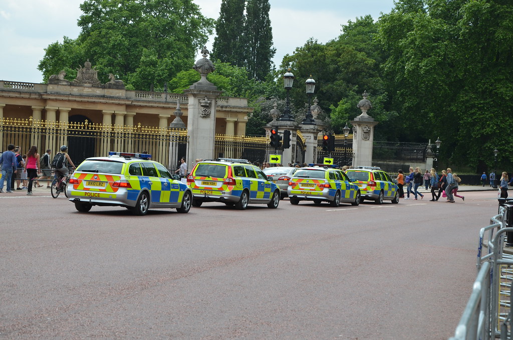 Met Road RPU Metropolitan Police Road Policing London Emergency