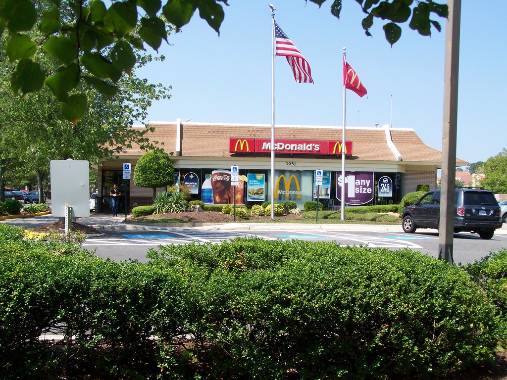 100_8545 3951 Pickett Road,Fairfax,Virginia ncokecan Flickr