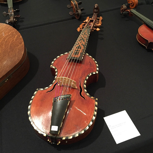 Viol D'amore Taken at the Freeman's Auction House stringed… Flickr