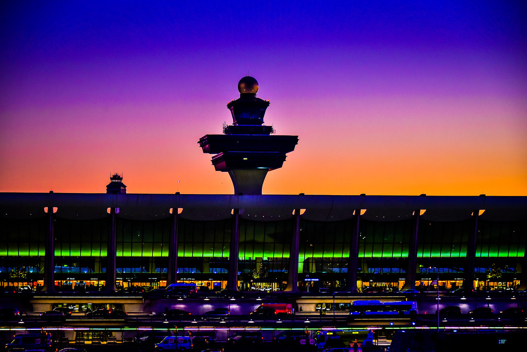 Washington Dulles Airport Terminal (IAD) Passenger Termina… Flickr