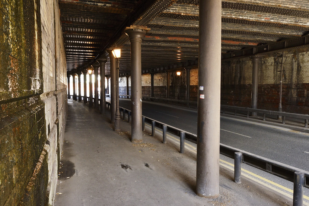 Aqueduct, Holliday Street, Birmingham 04/07/2015 This cast… Flickr