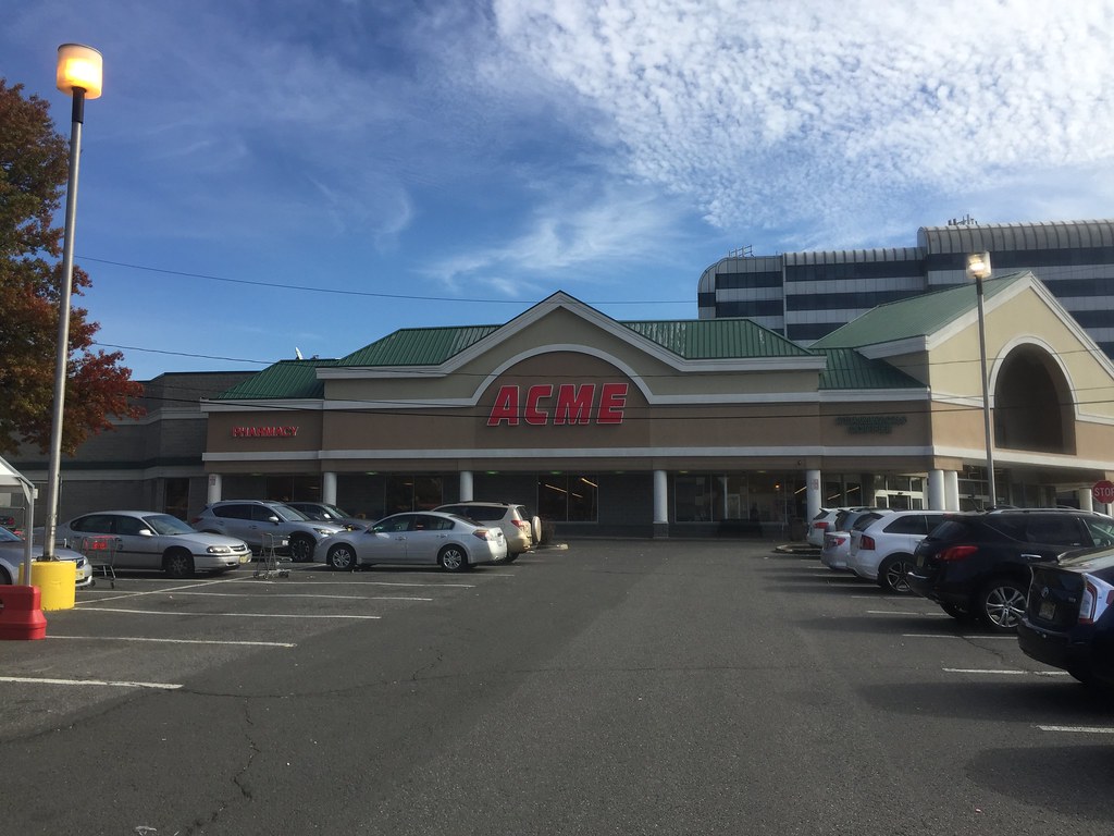 Acme/Former A&P/Food Emporium Fort Lee, NJ Dan Asnis Flickr