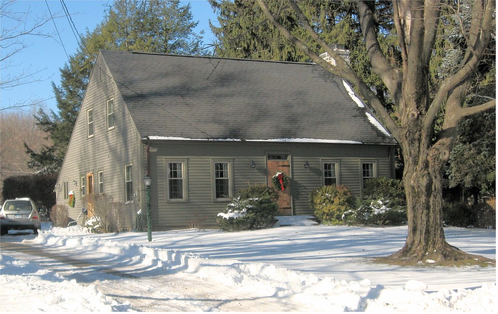 70 Middlebury Road, Watertown, CT. Here’s a cute Watertown… Flickr