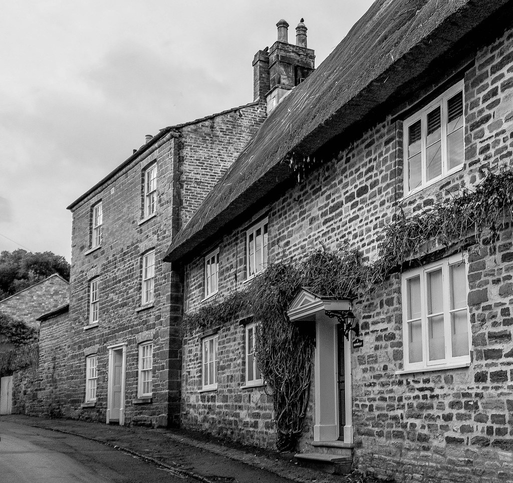 Barnwells, Back Lane, Hardingstone Steven Collis Flickr