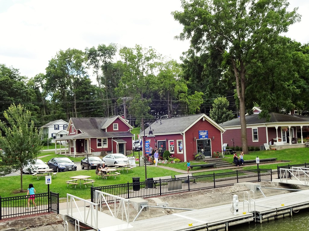 Bushnell's Basin along the Erie Canal Sharon Burkhardt Flickr