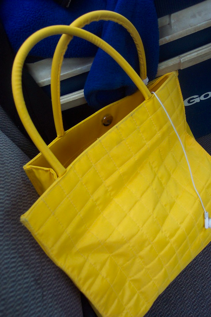 Yellow Tote Bag My new yellow tote bag I got for 4. Just … Flickr