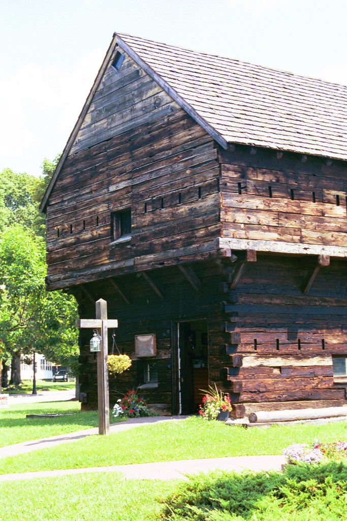BLOCKHOUSE Blockhouse in Stillwater, NY Mike Carey Flickr