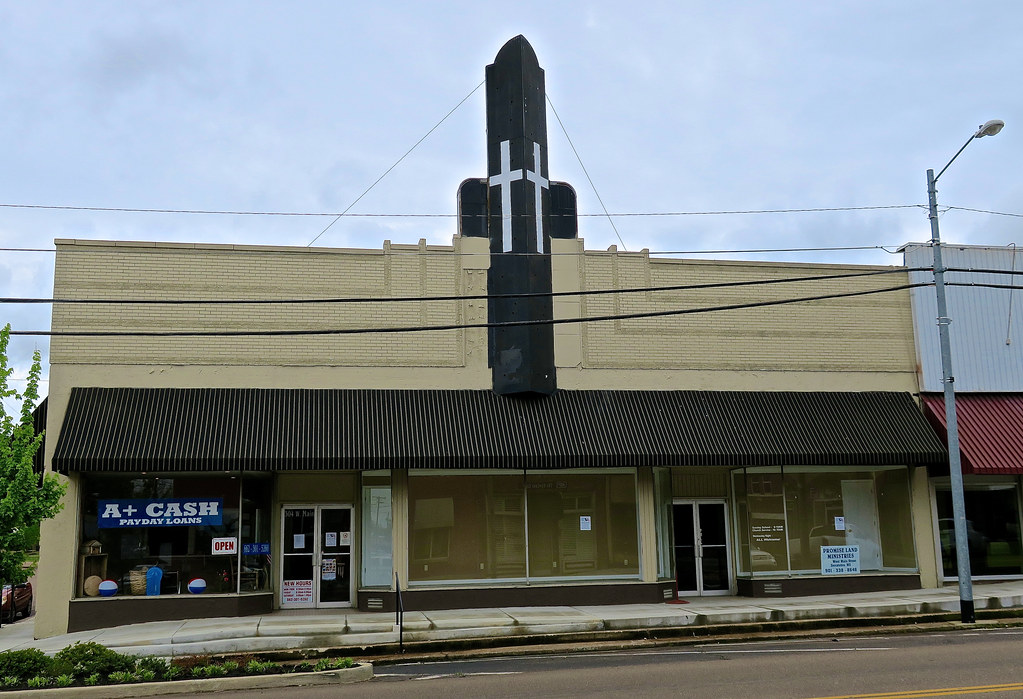 Payday Loans and Church, Senatobia, MS A Plus Cash, and Pr… Flickr