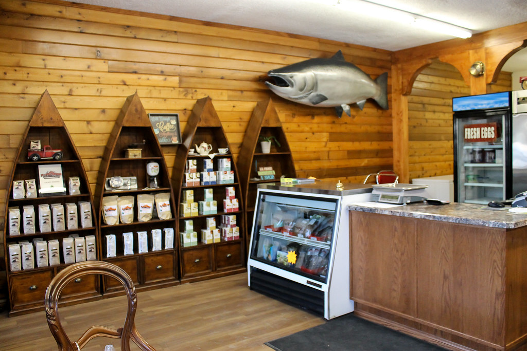 Little Prairie Store / Rupert Seafood Love
