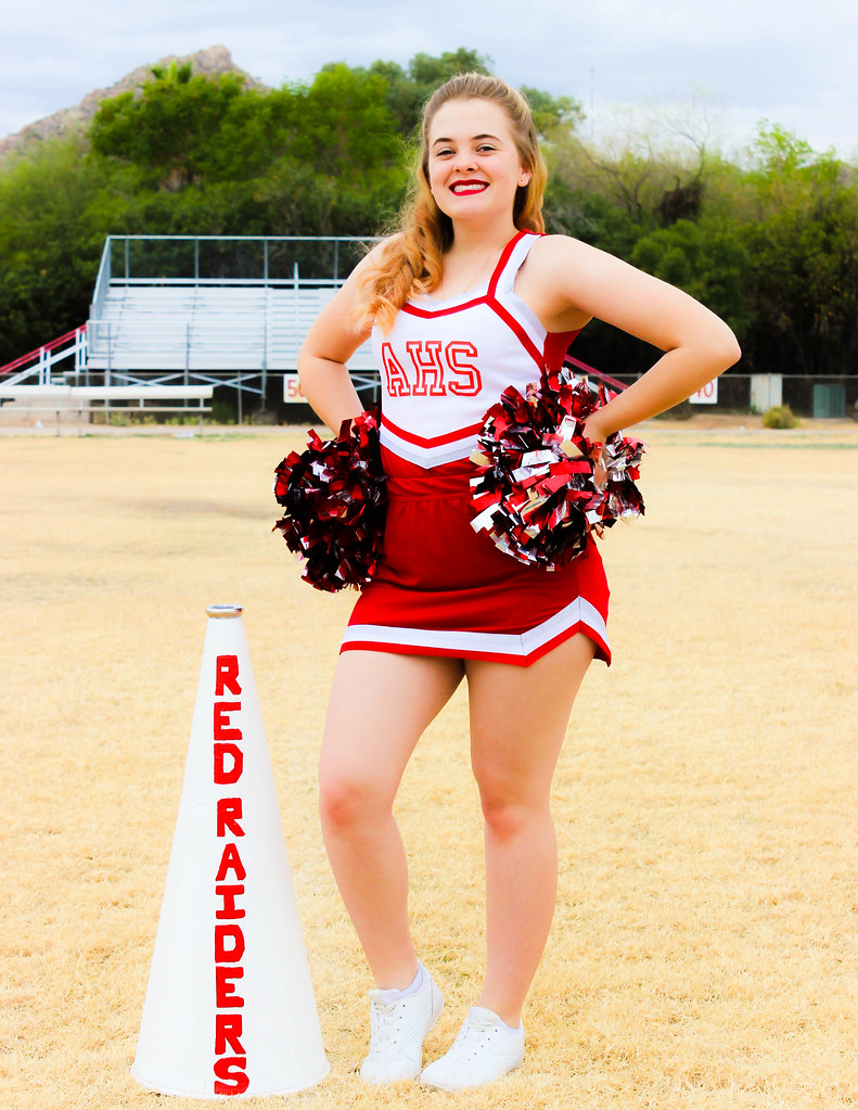 A.H.S. Cheer Football 2016 AJO HIGH SCHOOL CHEERLEADERS FO… Flickr