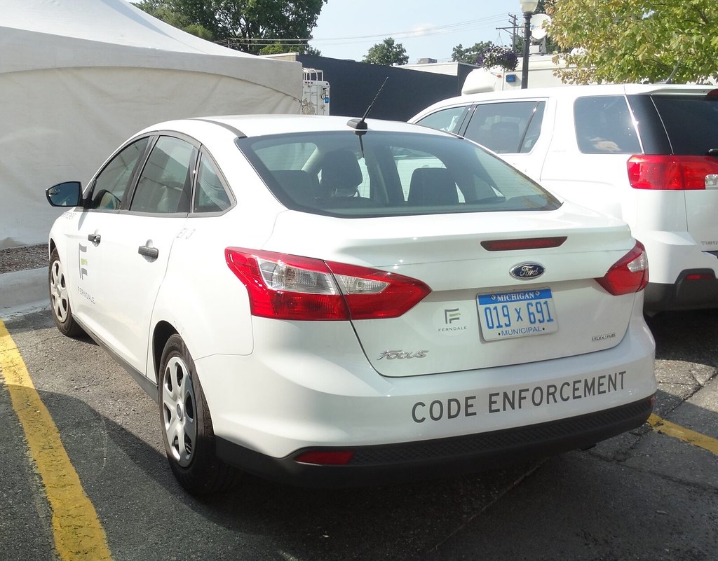 Ferndale MI Code Enforcement Ford Focus (2) rwcar4 Flickr