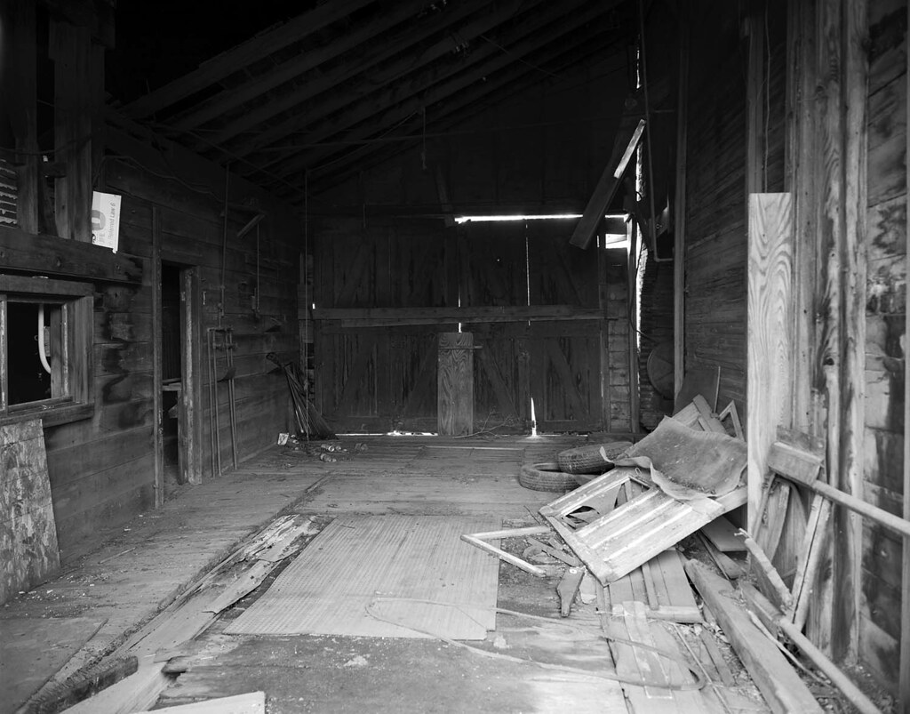 KimbllElvM Kimball, SD Inside the abandoned elevator. Wago… Flickr
