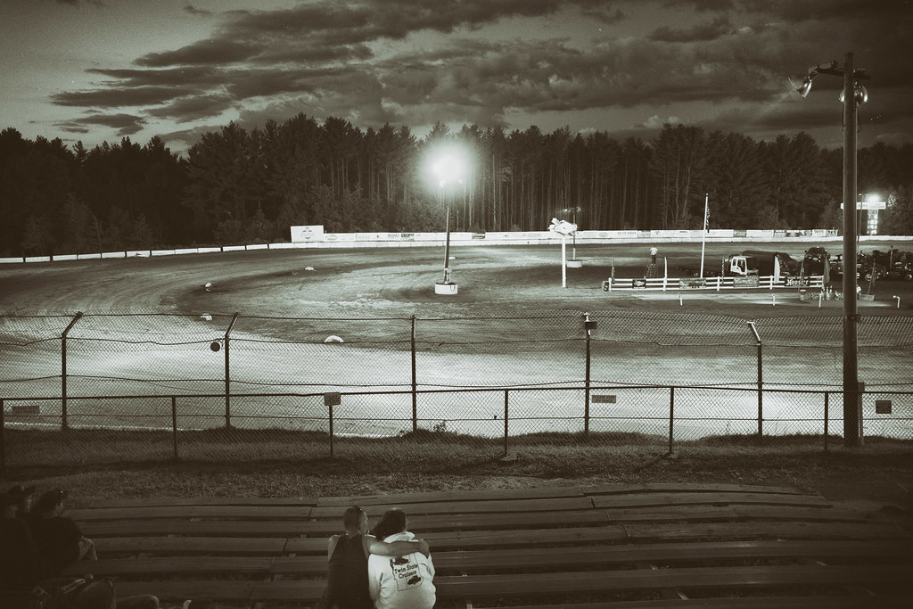 Waiting for the next race Bear Ridge speedway, Bradford, V… Flickr