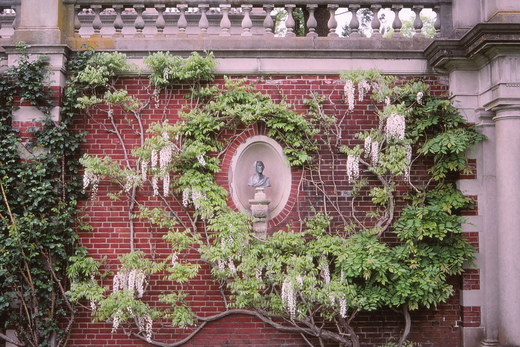 NYC_Old Westbury_051 Old Westbury Gardens, Westbury, New Y… Flickr