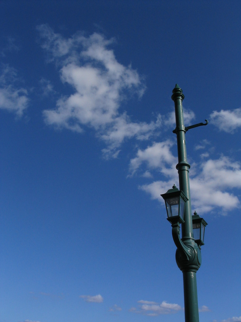 Lamp and sky One of the lamps on the Tyne Bridge. The sky … Flickr