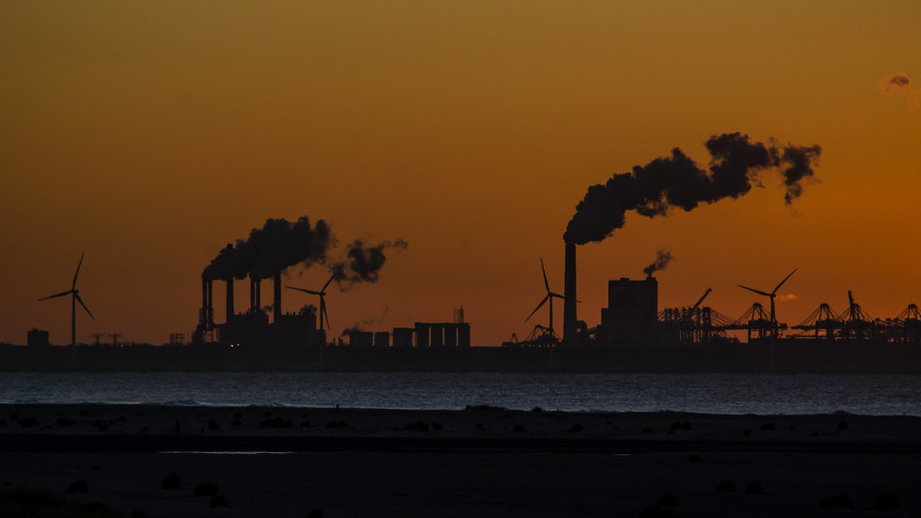 Dirty coal power stations burning coal. Spinning windmills… Flickr
