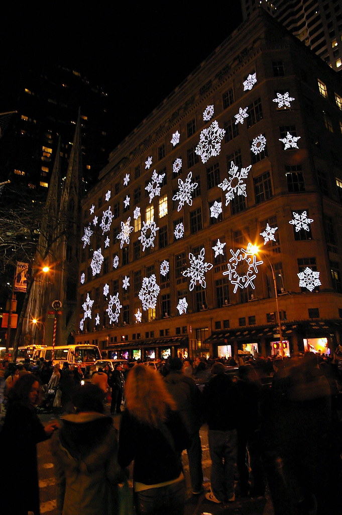 Saks Fifth Avenue Stores David Hsu Flickr