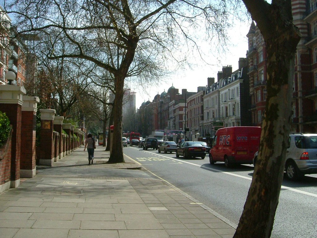 Edgware Road The top end of Edgware Road the one and only deanne