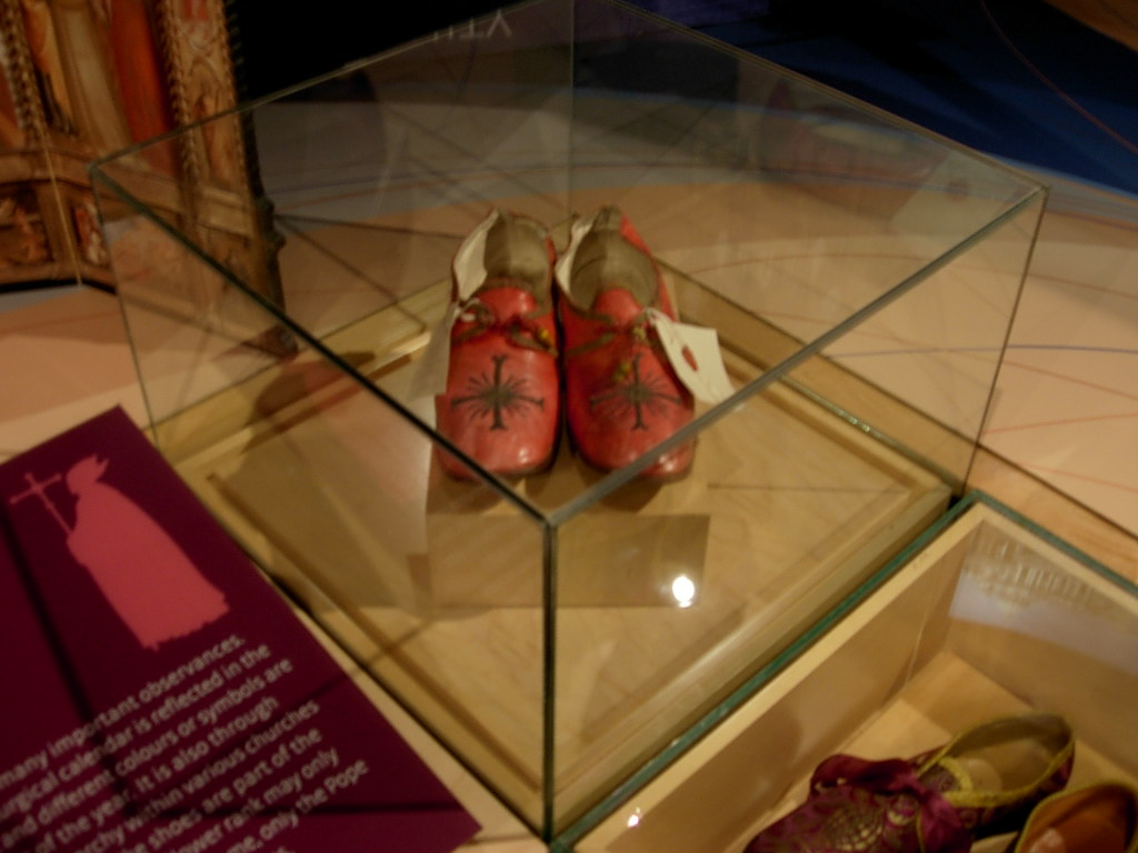 Pope shoes These shoes were worn by a pope a very long tim… Flickr