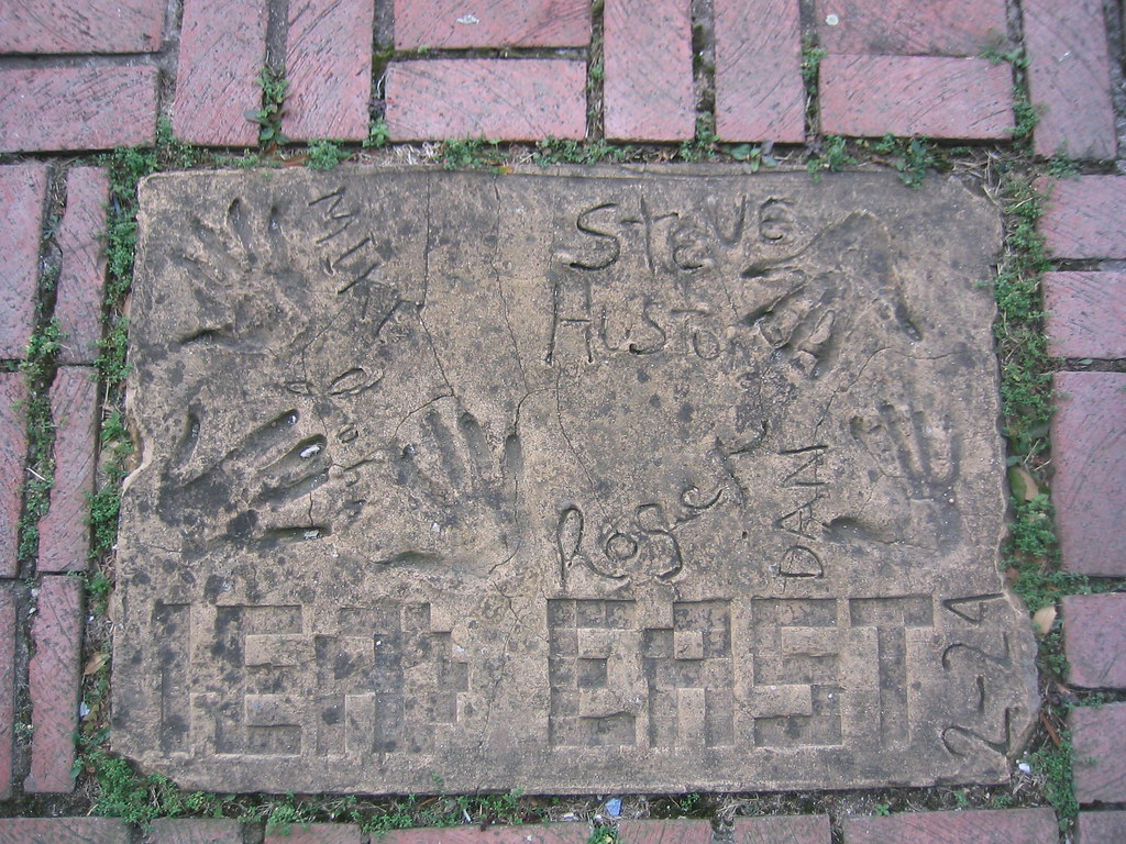 Head East Head East Save my life... Tom Baddley Flickr