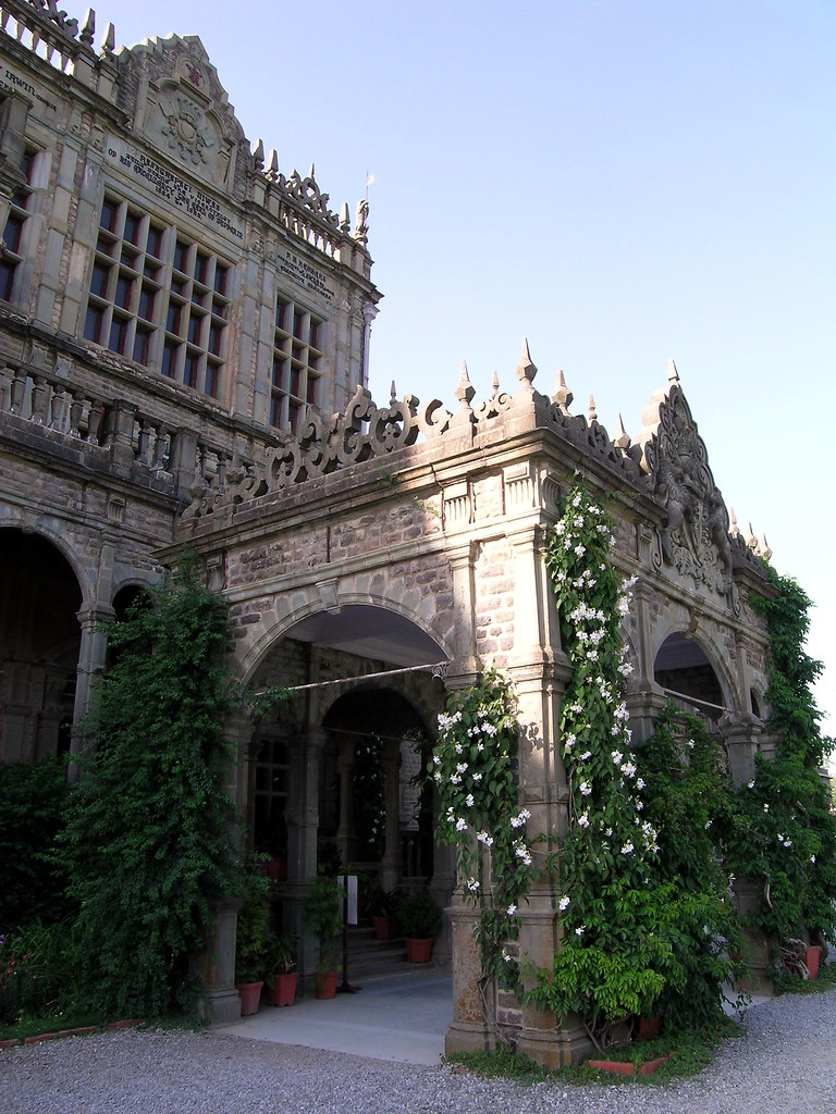 Viceroy Palace Shimla, Himachal Pradesh, India lisozima Flickr