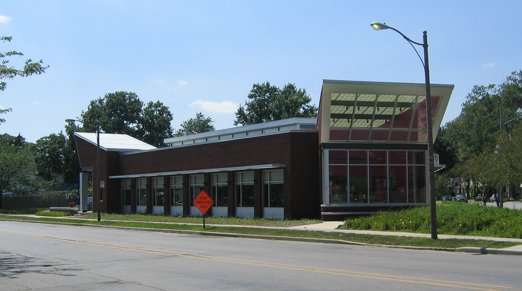 South Branch Library Jeffrey Smith Flickr