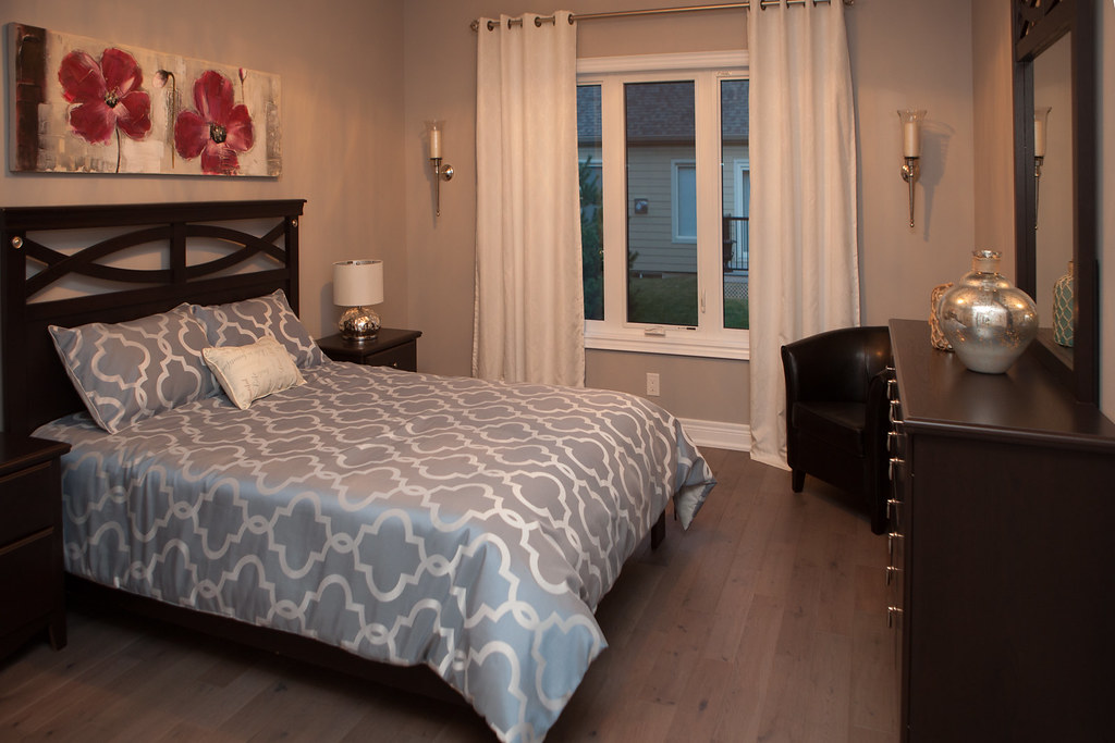 20150911IMG_1221 Grey Forest Homes Flickr