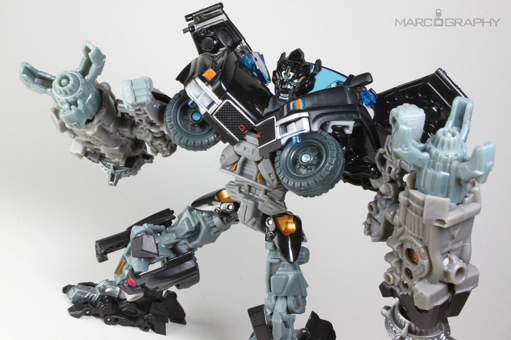 Ironhide, Voyager Class, Transformers Dark of the Moon Flickr