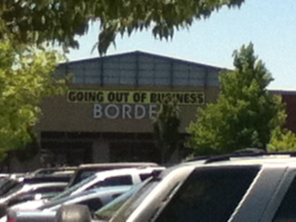 Borders Exterior The Borders in Folsom, California with th… Flickr