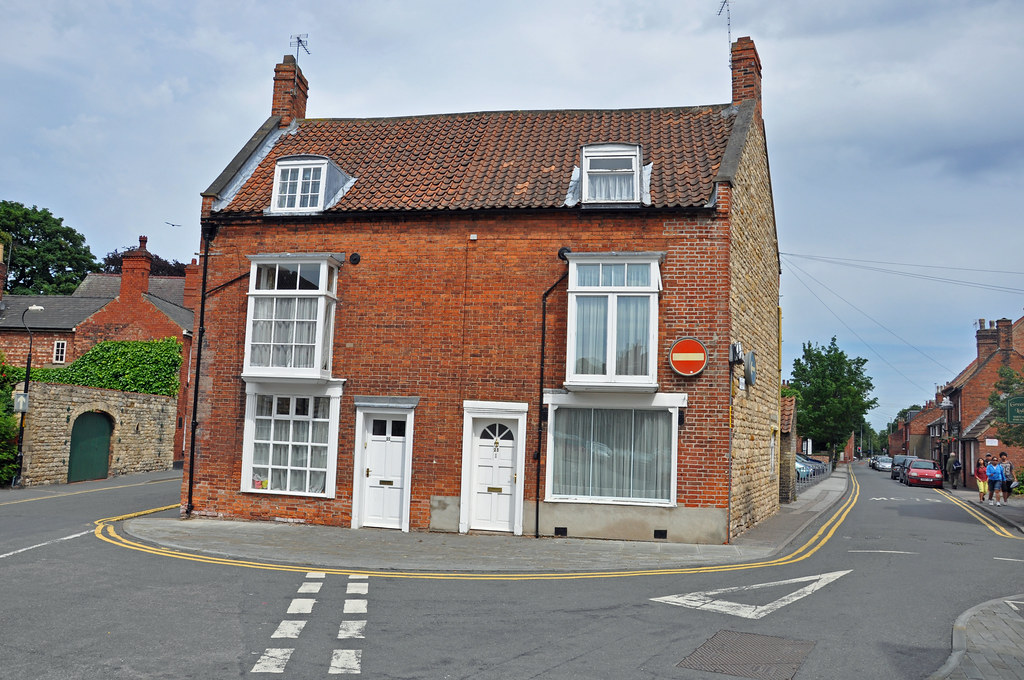 2796 The junction of Greetwell Gate and Langworth Gate wit… Flickr