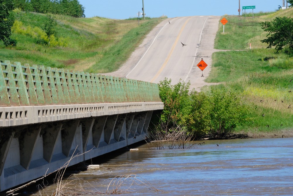 Hood Bridge A shot of Hood Bridge crossing the Assiniiboin… Flickr