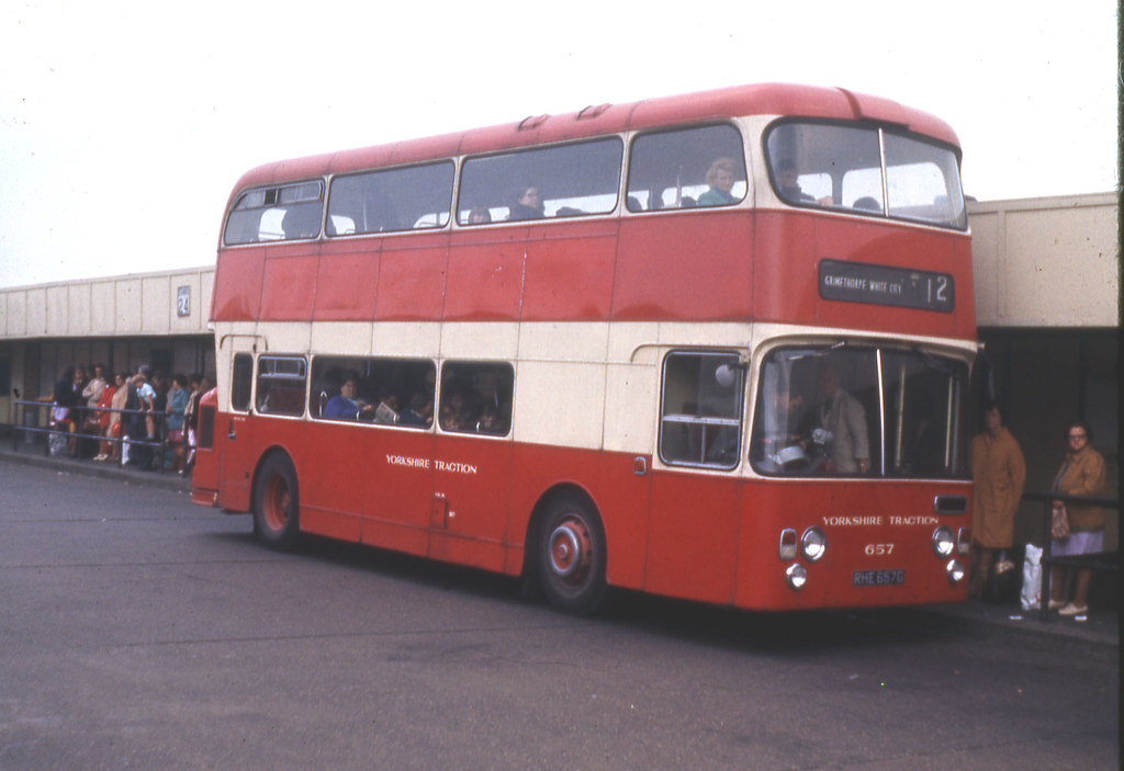 YTC 657 RHE657G Barnsley Bus Station August 72 Slide 148… Flickr