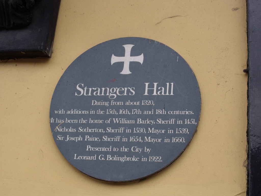 Strangers' Hall Charing Cross, Norwich plaque Willia… Flickr