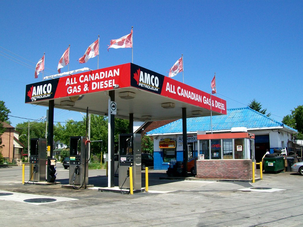 Independently Owned Gas Station .Toronto Ontario Greg's Southern