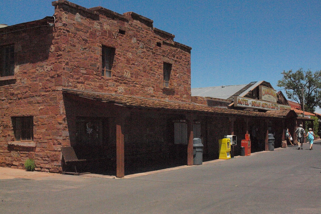 Trading post Cameron, AZ CalgaryLankan Flickr