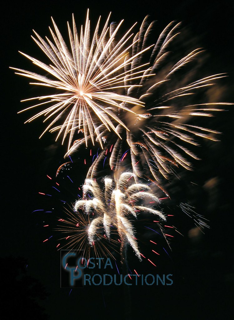 Flower Mound Fireworks Fireworks at the Town of Flower Mou… Flickr
