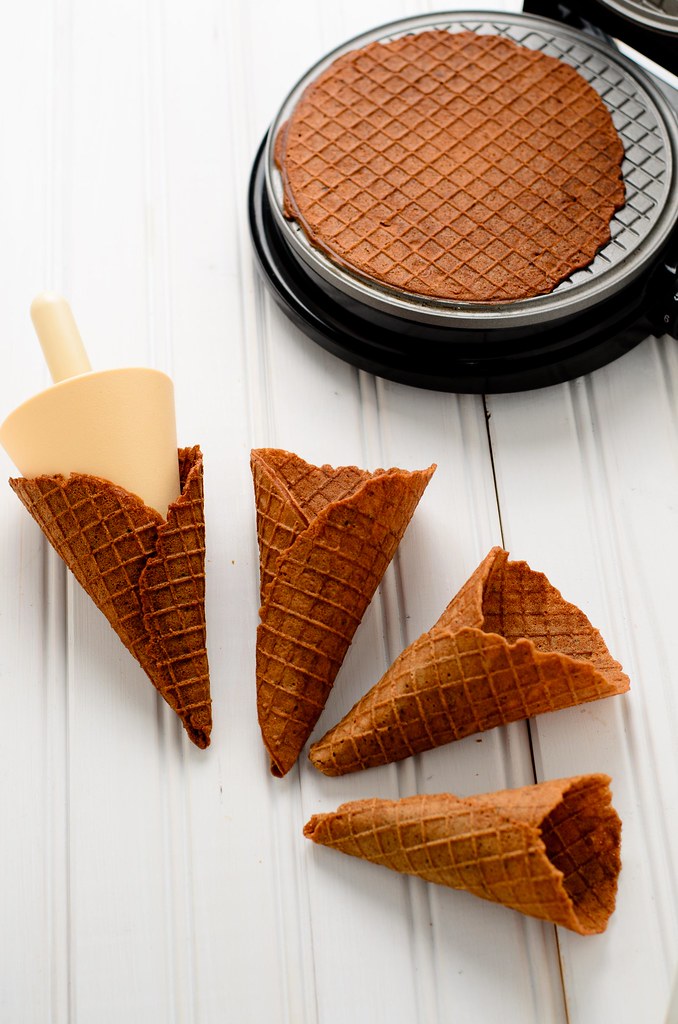 Chocolate Waffle Cone July 18, 2011 triplescoopdesserts.… Flickr