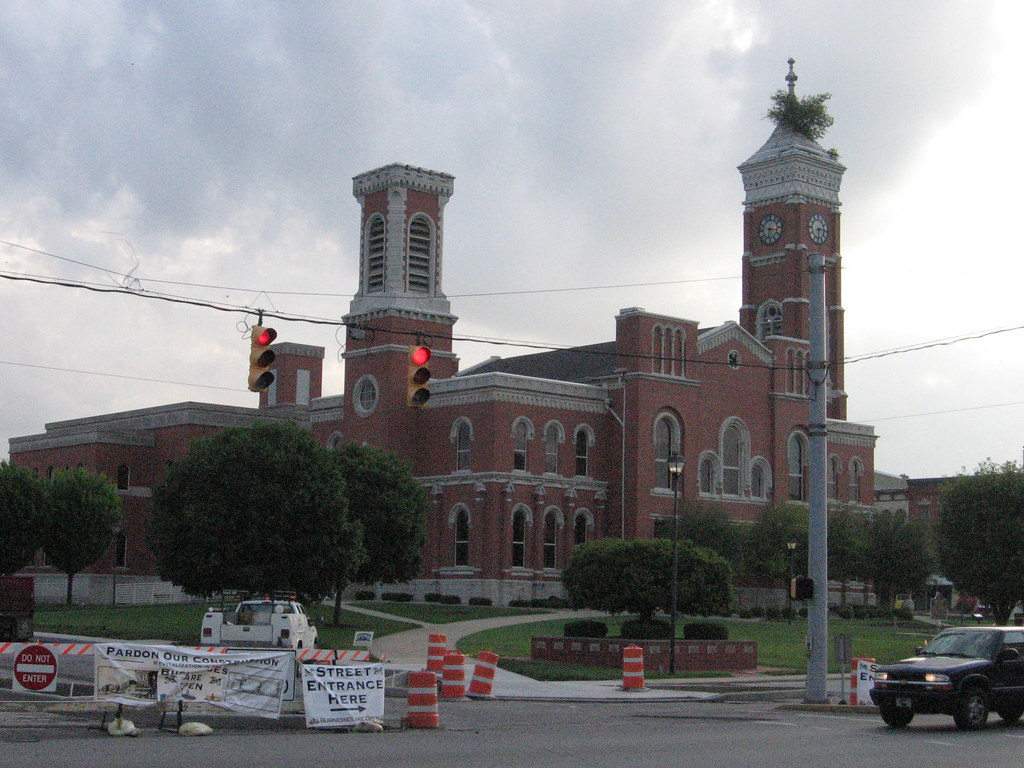 Decatur County Courthouse (Greensburg, IN) The city of Gre… Flickr