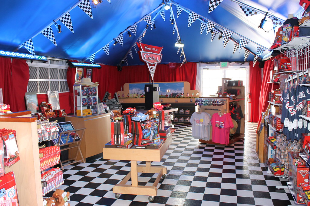 Auto Shop at the Cars 2 World Grand Prix Attraction at the… Flickr